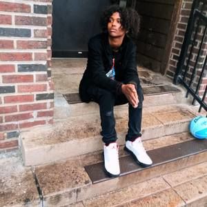 Meet your Posher, Khalil